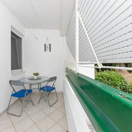For 2, Balcony, Wi-fi, Public Parking, Private Entrance Apartament *